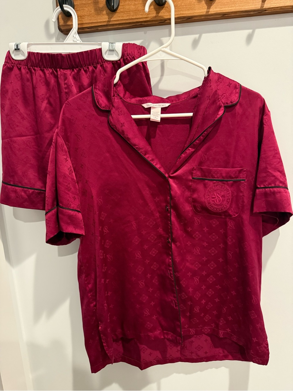 Victoria's Secret Women's Short Sleeve Satin Pajama Set in Deep Berry / Burgundy